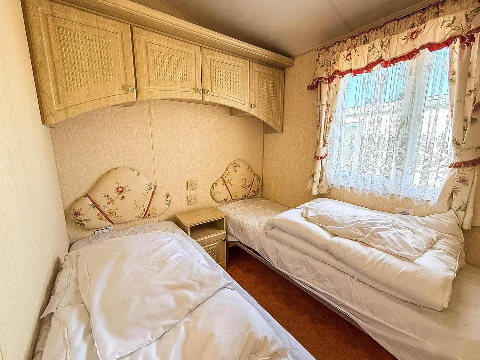 Great 6 Berth Caravan, Perfect For A Beach Holiday In Hunstanton Ref 13007L Exterior photo